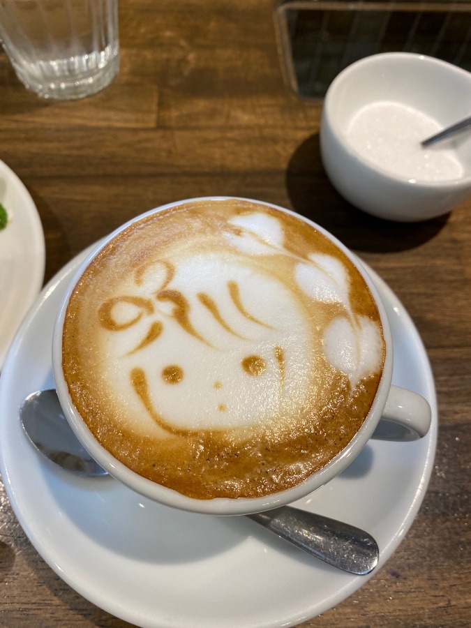 カフェラテでほっこり☕️