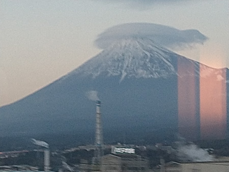　　みんな　みて〜　富士山🗻