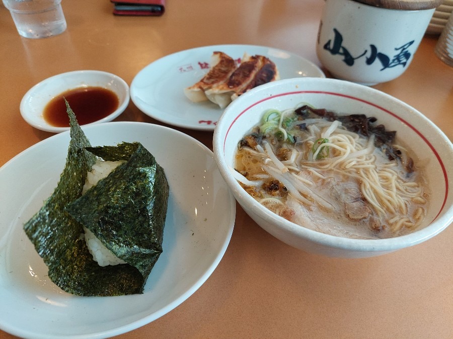 妹と久しぶりの外食🍜