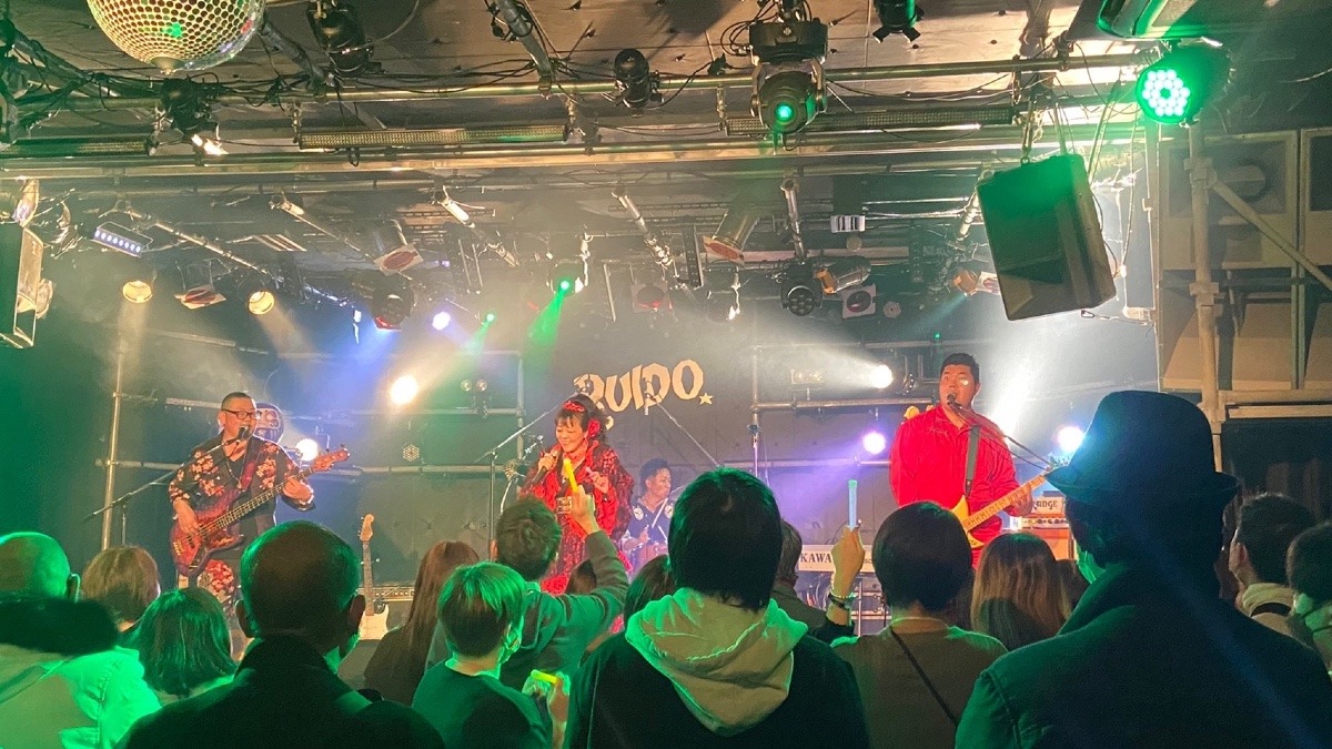 大阪ライブでの1枚😍🎸🎤🥁✨