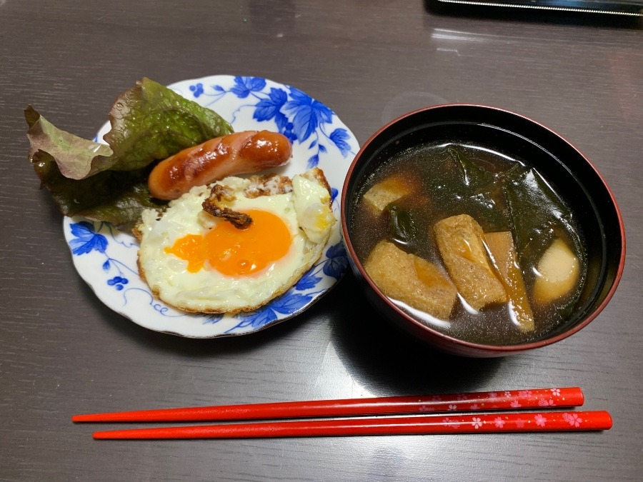 朝食