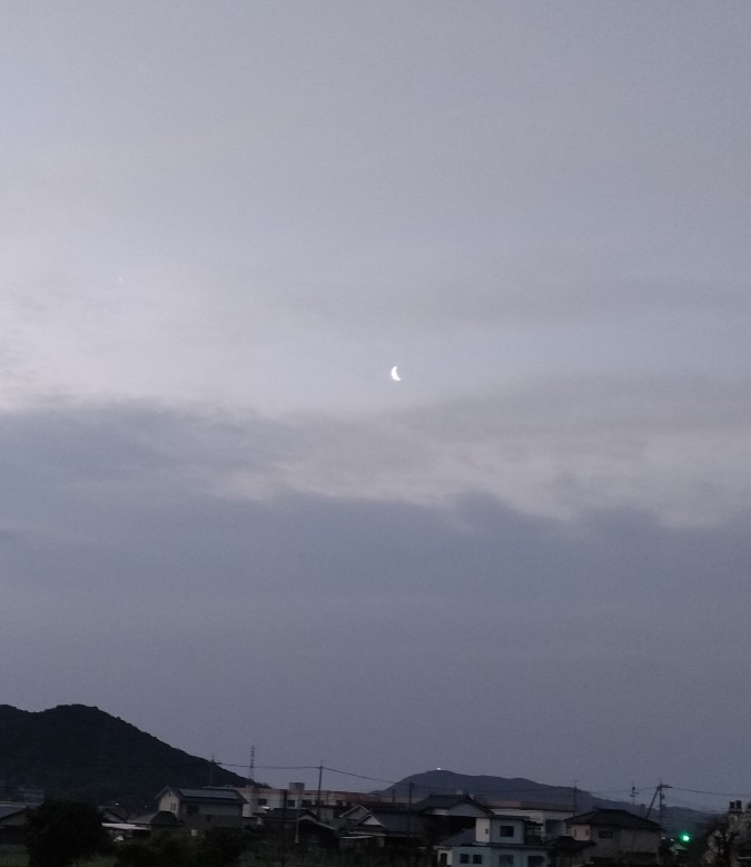 三日月🌛