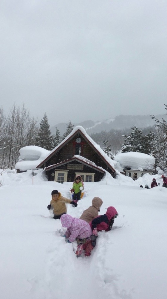 雪の中