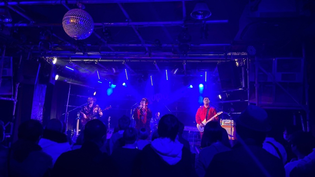 大阪ライブでの1枚🎤🎸🥁😃✨
