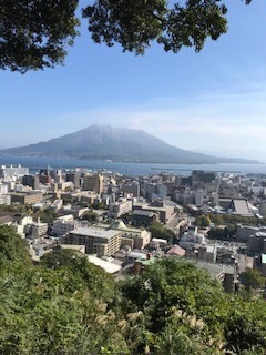 鹿児島市　城山展望台から望む桜島