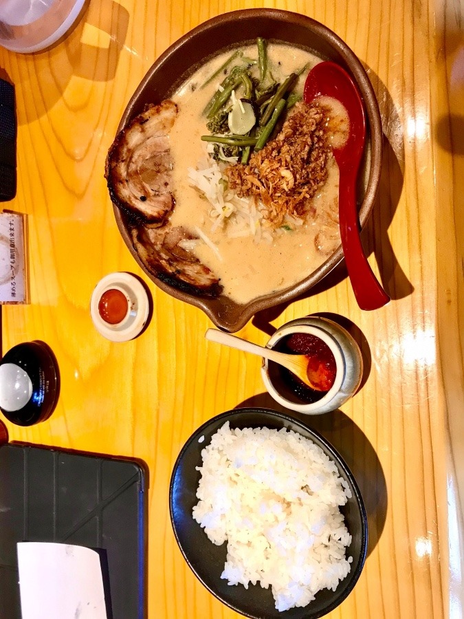 ⭕️信州味噌ラーメン➕チャーシュー2枚❣️(^｡^)