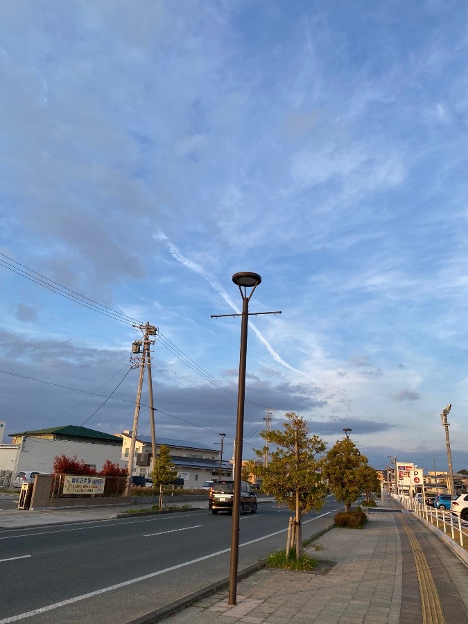 帰り道の空、ちょっと神秘的^_^