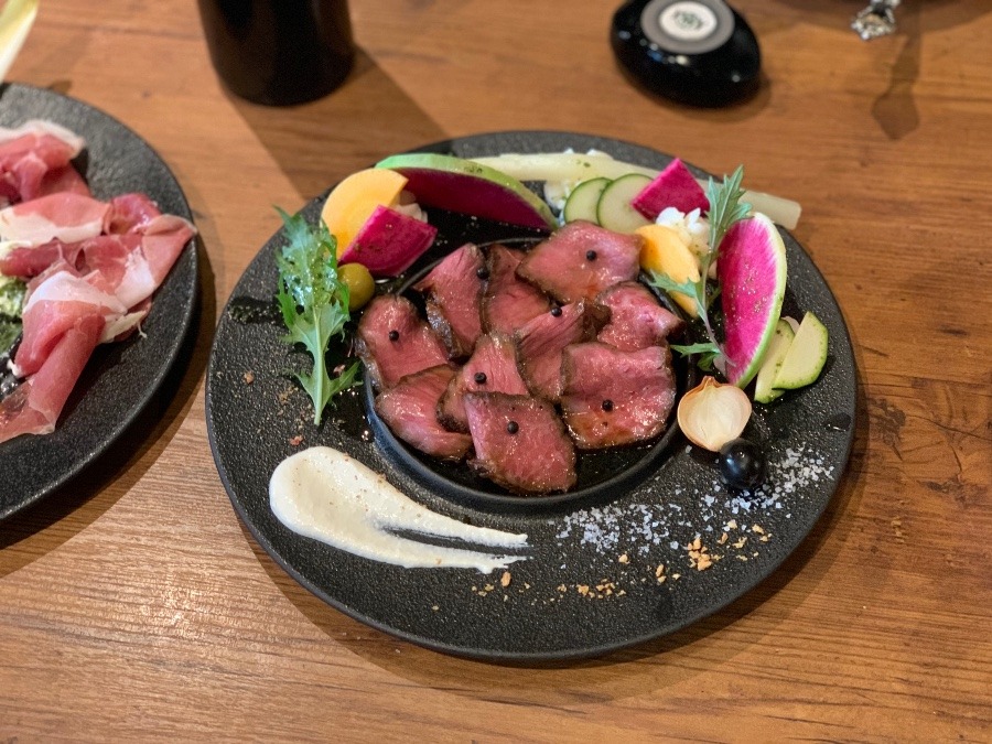 肉　ローストビーフ^_^