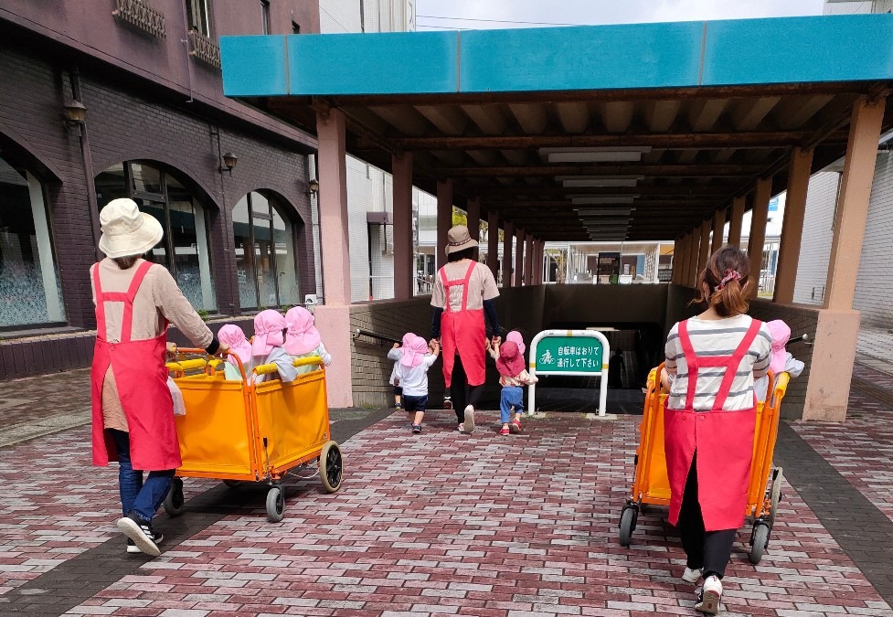 新山口駅へ行く地下道❤️