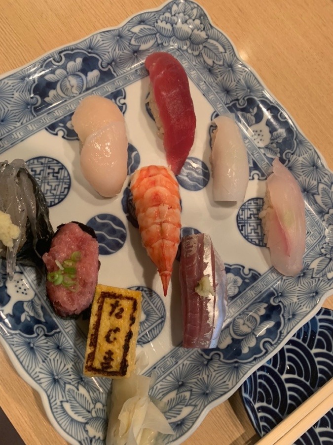 銀座ランチ