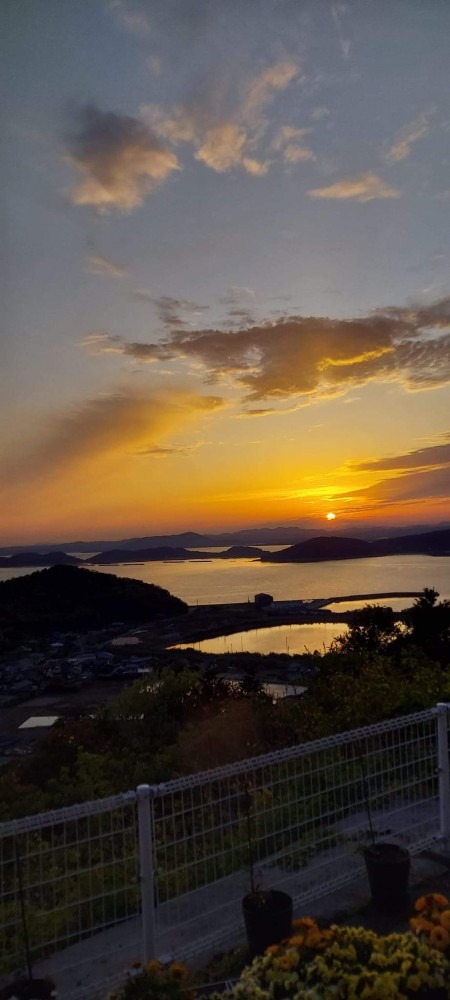 秋穂  夕陽の海