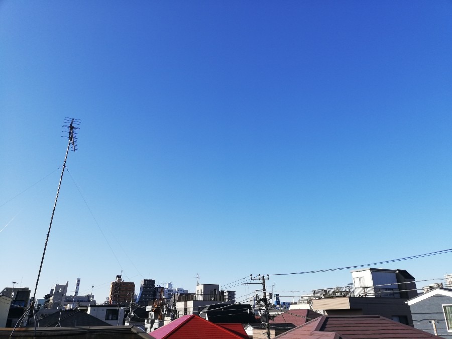 月末の青空