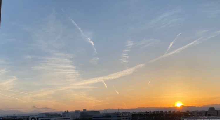 ４月１日　夕焼けの隠れ富士
