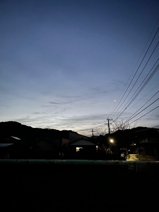 朝5時の空