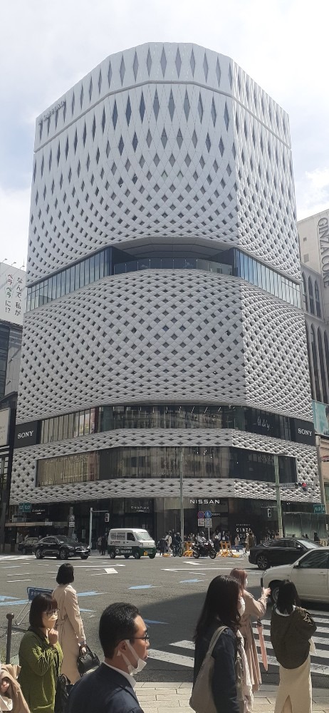 銀座4丁目