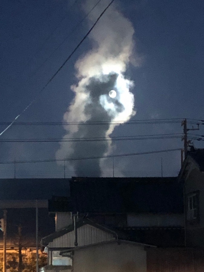 間もなく天秤座の満月