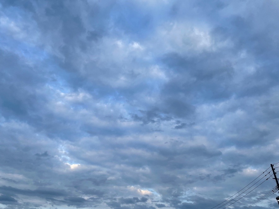 小雨の空