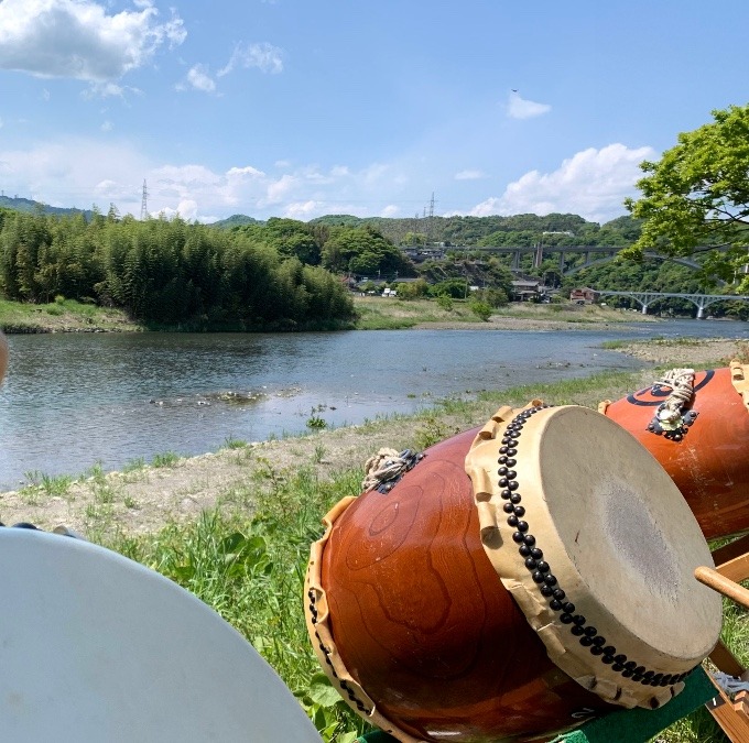 GWは河原で和太鼓