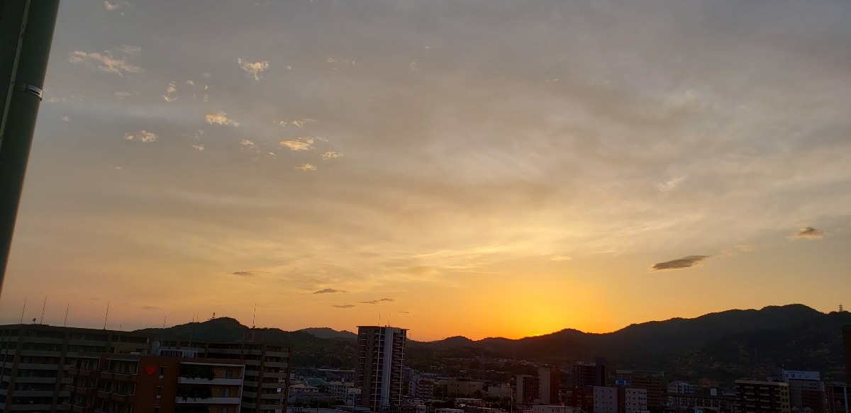 夜空のほっかいろ🌆