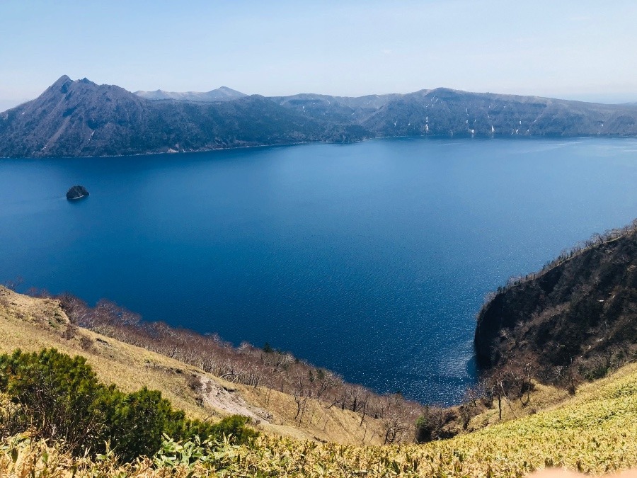 春の摩周湖