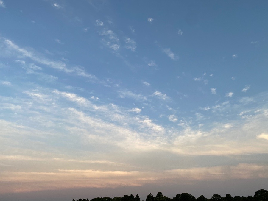 19時7分の空