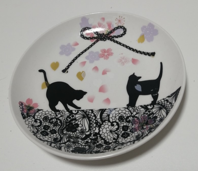 ポーセラーツ－猫と桜🌸の小皿