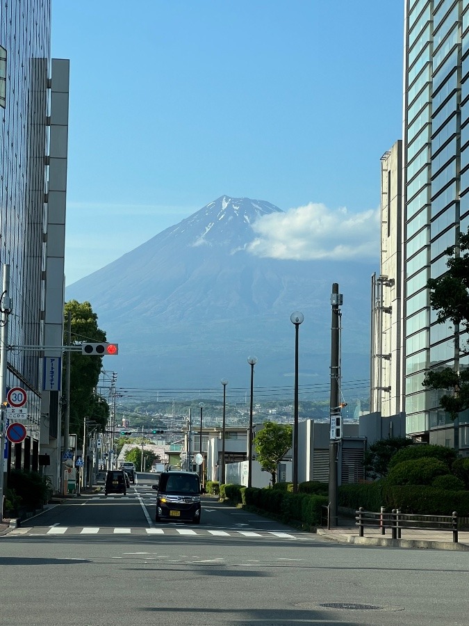街中からの富士山🗻