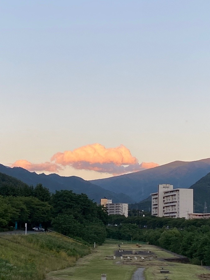 東の空の雲🌇‼️