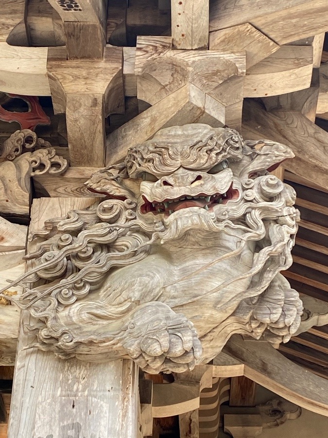 岩根沢神社本殿　彫刻⛩