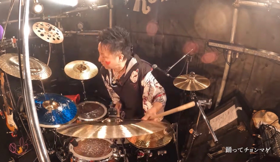 僕がドラムをやっているバンドの動画🥁😊✨