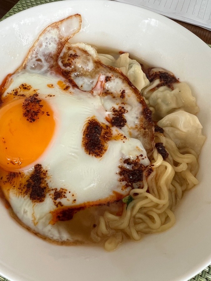 さぁ戦闘開始！前のオール韓国ラーメン