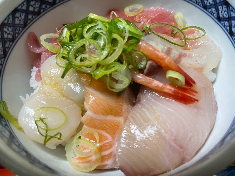 お家で海鮮丼！