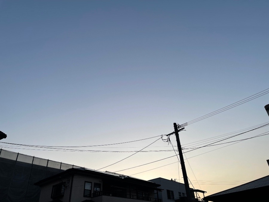 日の出時刻の空