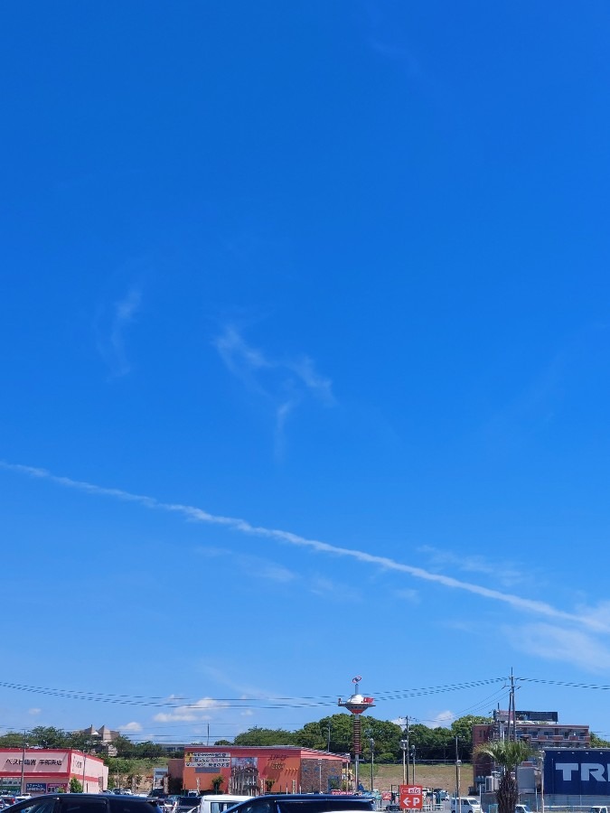 飛行機雲11時