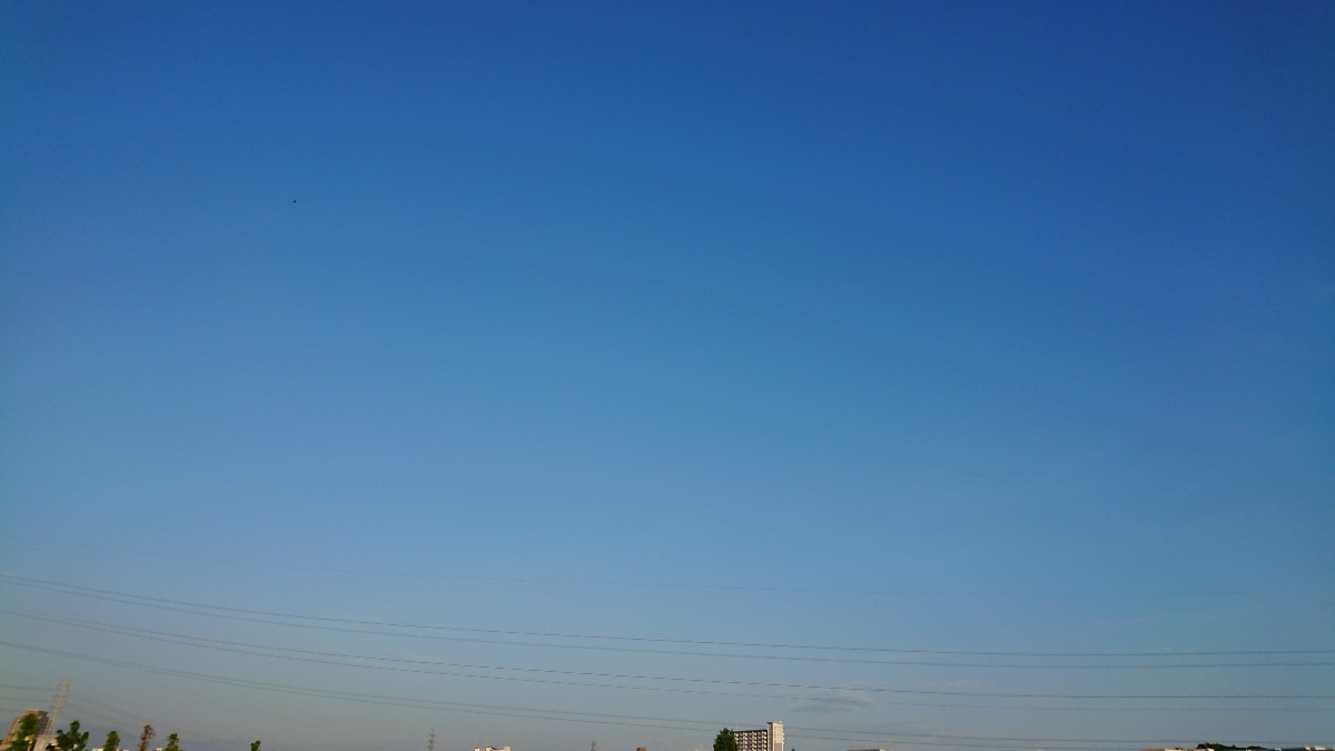 R4.6.28 朝の空の様子