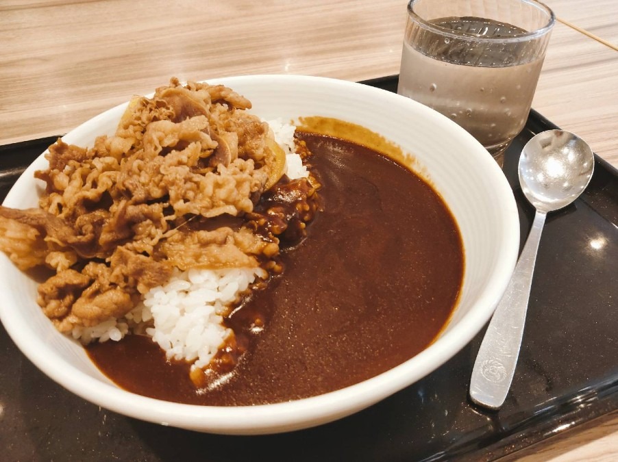 吉野家黒カレー