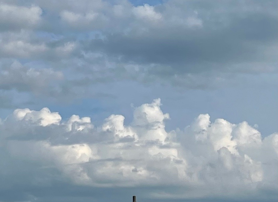 雲もくもく☁️