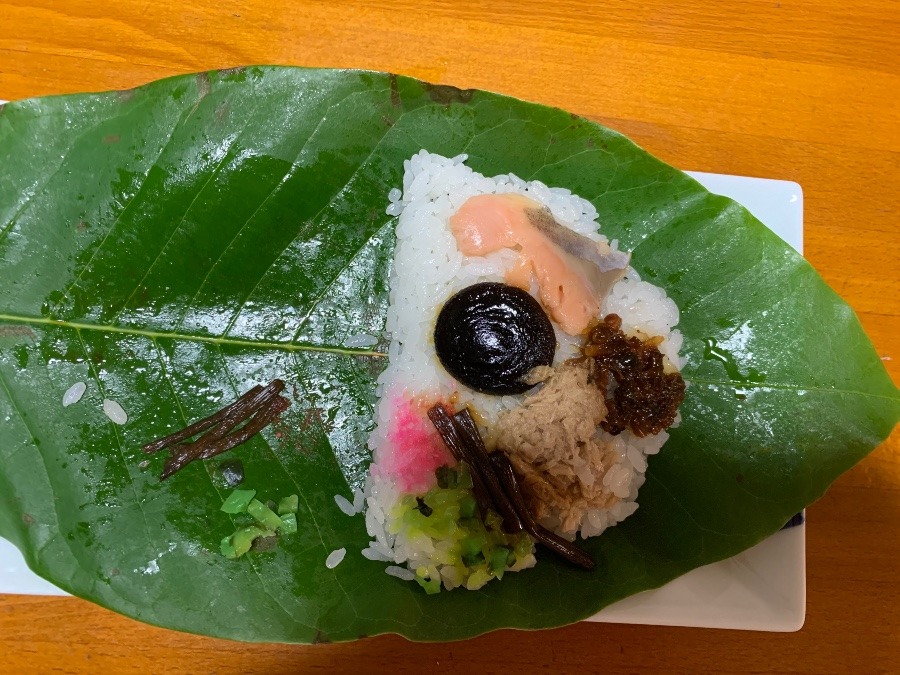 ホウバ寿司