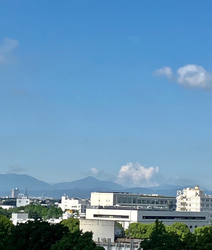 今朝の富士山