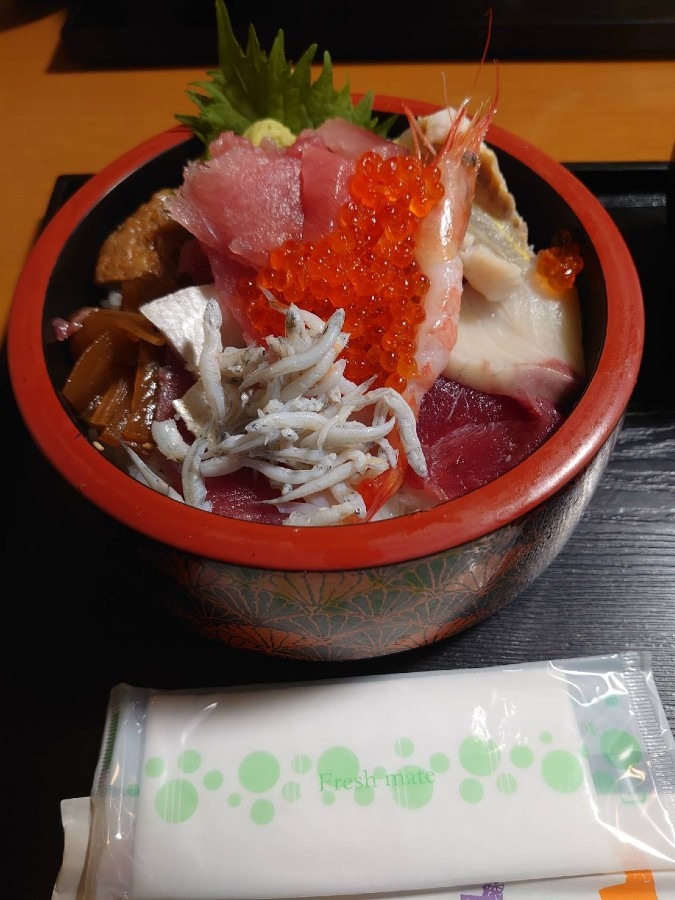 海鮮丼