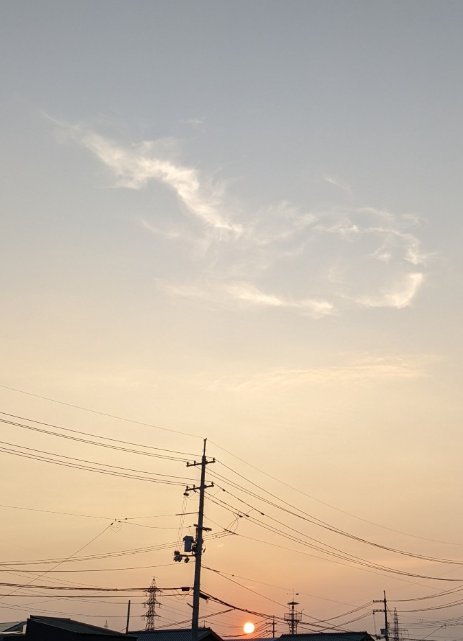夕日と雲アート