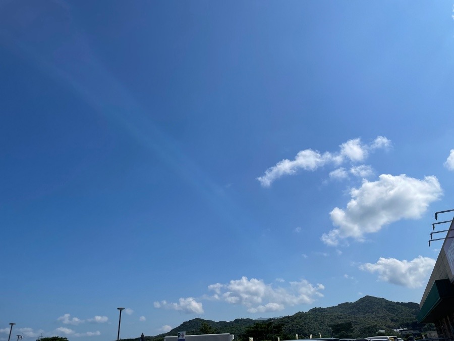 今の空　10：20