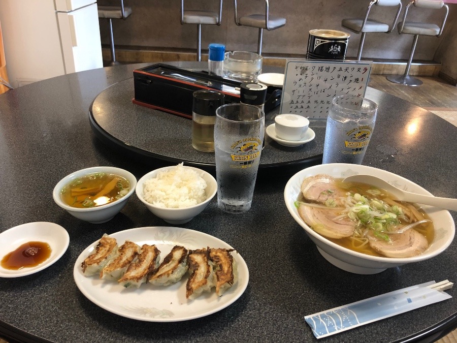 姑娘のラーメンと餃子✨