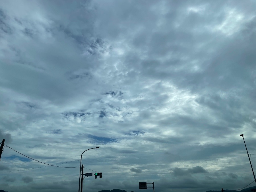 朝の空