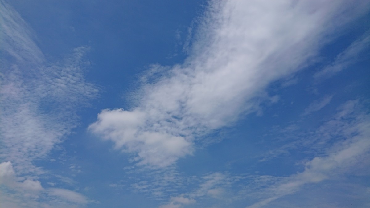 R4.7.18 10時過ぎの空