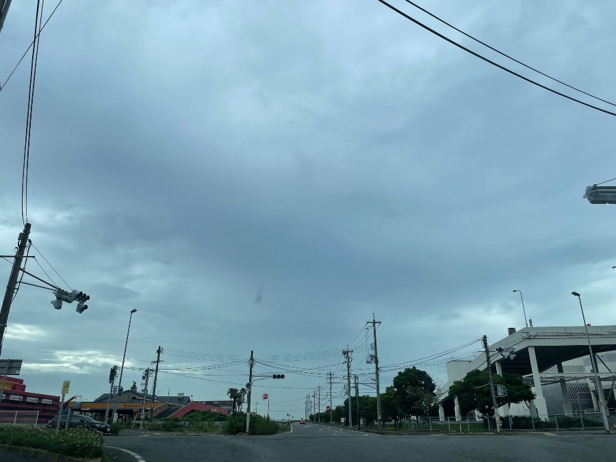 朝の空 7/30 8時頃