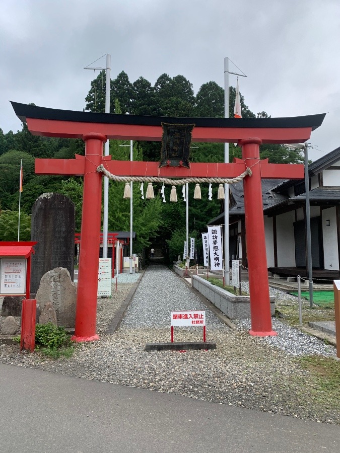 霊験あらたかな諏訪神社