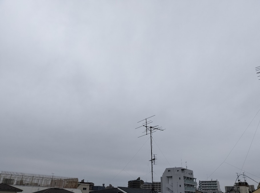 8月22日朝の空