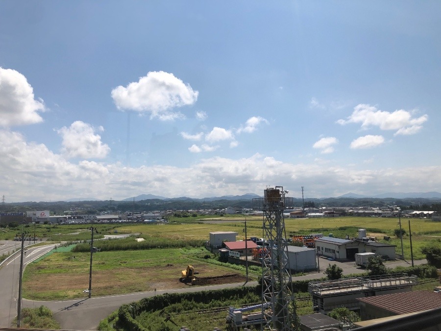 車窓　　まもなく郡山駅