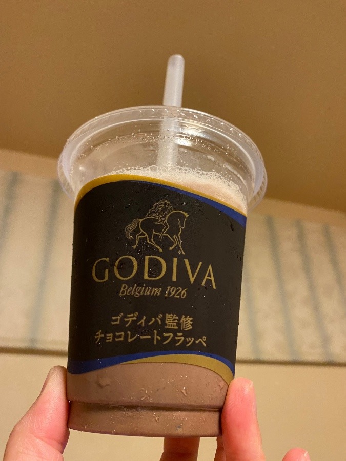 GODIVA監修チョコレートフラッペ